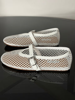 Alaïa Fishnet Mary Jane Ballet Flats – Off White