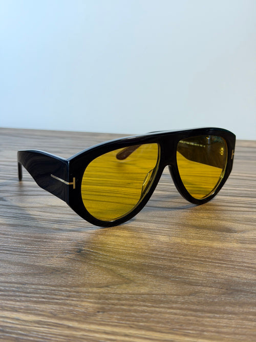Tom Ford Round Sunglasses – Black / Yellow Lens
