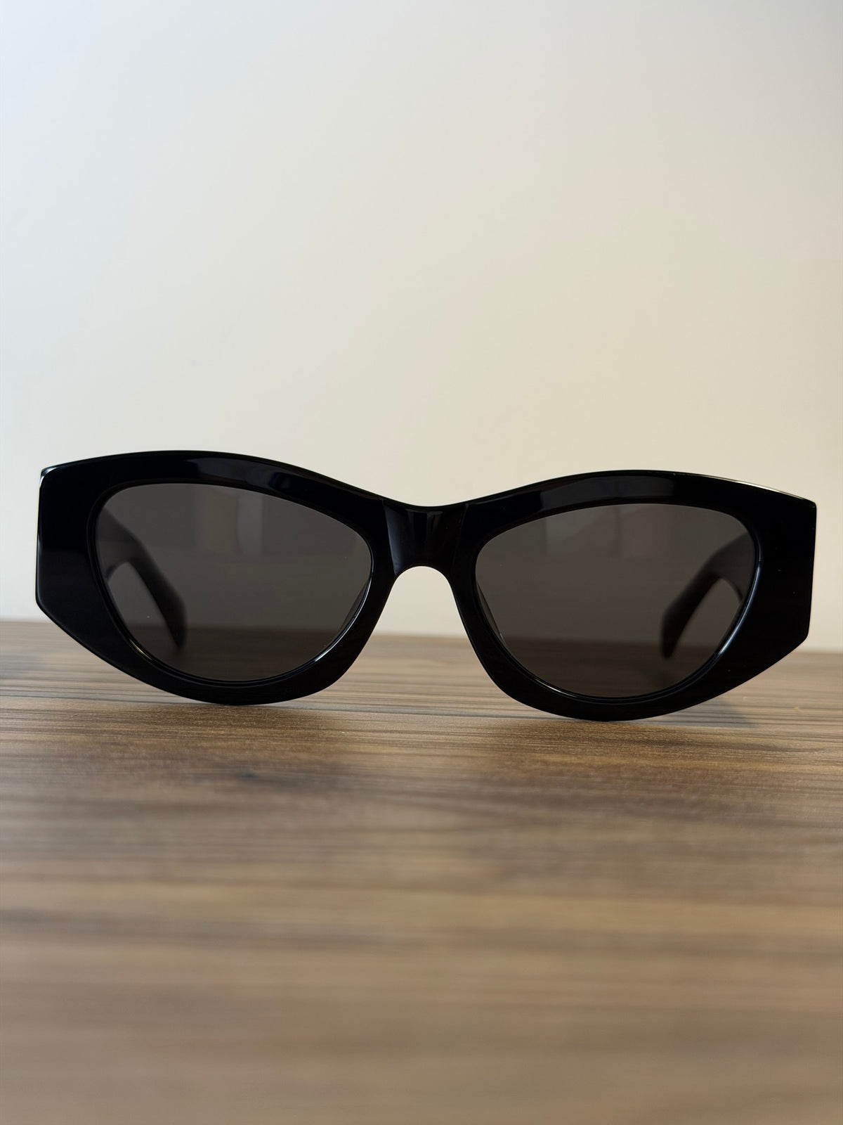 Celine CL40194U Sunglasses – Black / Dark Grey Lenses
