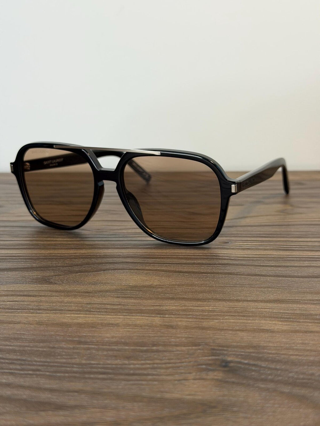 Saint Laurent SL545 Sunglasses – Black / Brown