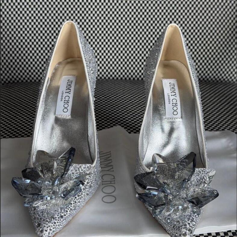 Jimmy Choo Bingle Crystal Pumps – Silver