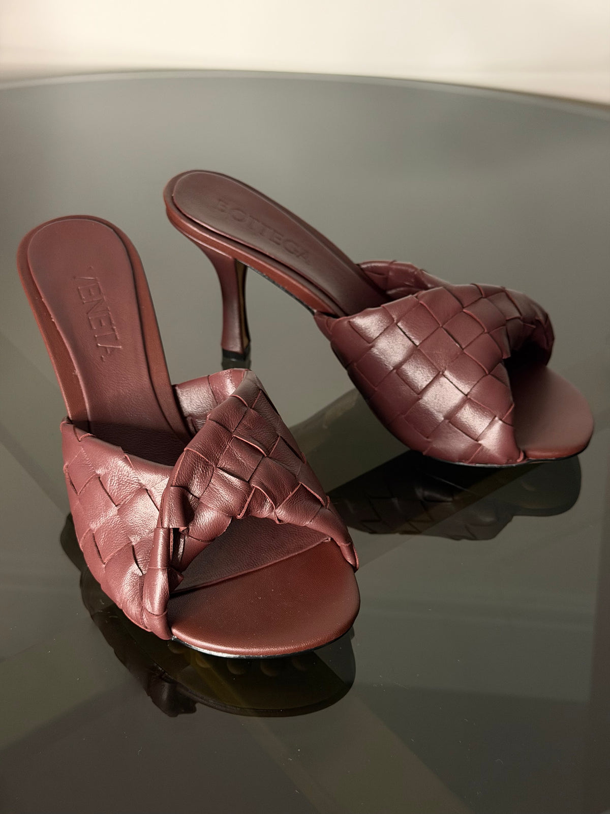 Bottega Veneta Intrecciato Leather Mules – Burgundy