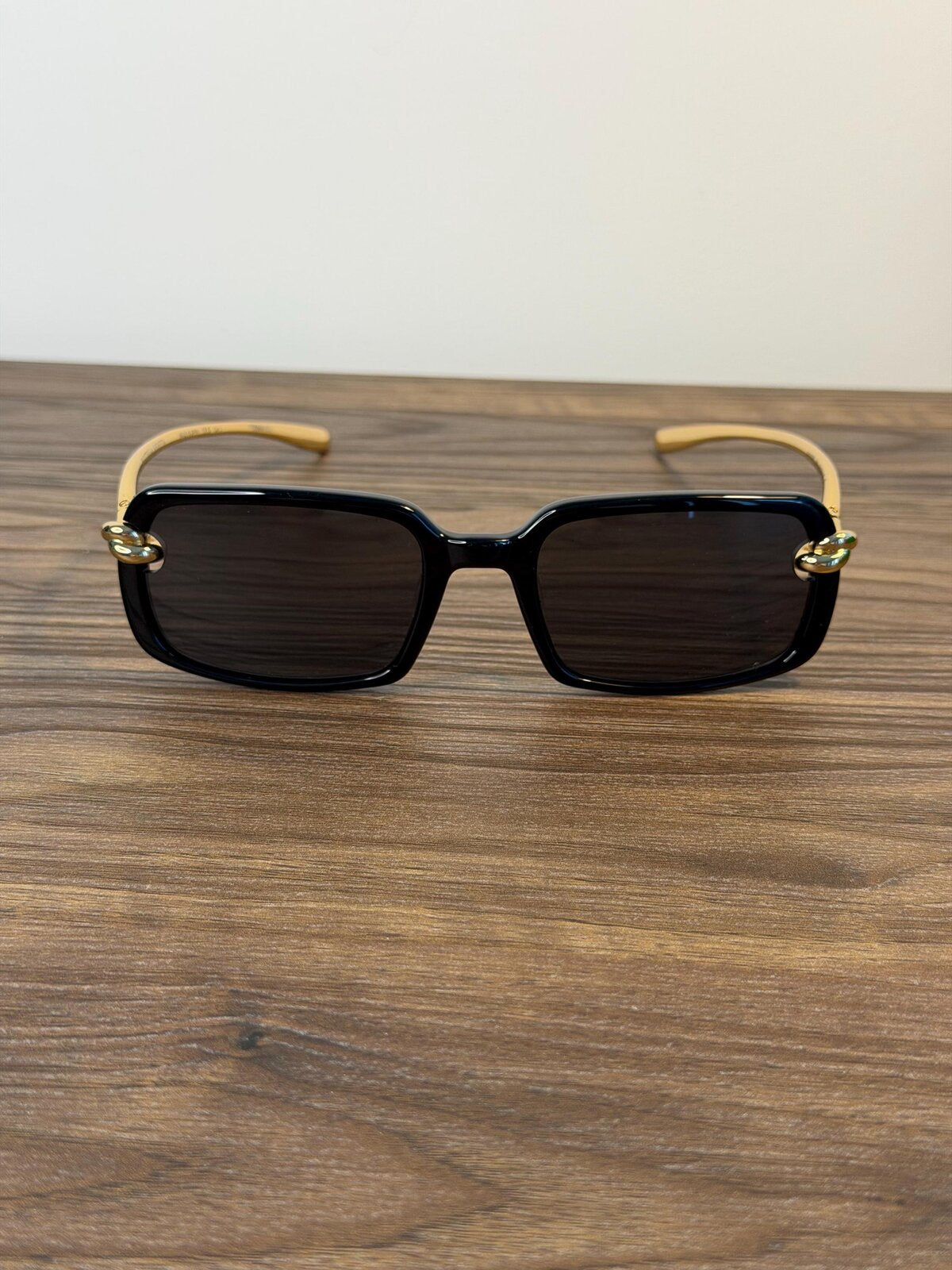 Bottega Veneta BV1439S Sunglasses – Black / Gold