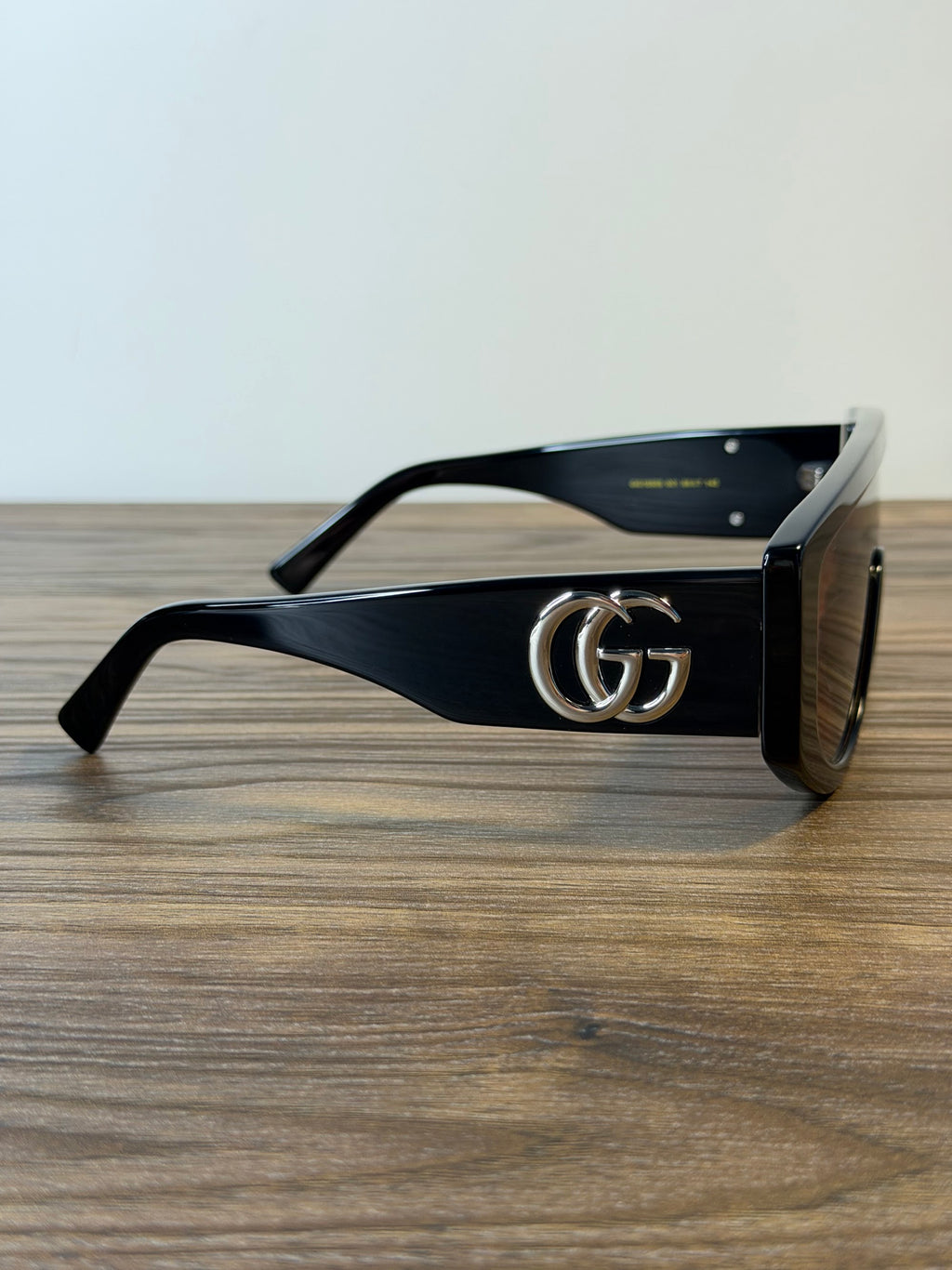 Gucci GG1950S Shield Sunglasses – Black