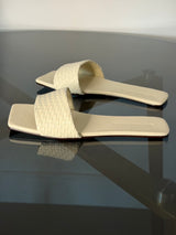 Bottega Veneta Intrecciato Leather Slide Sandals – Ivory