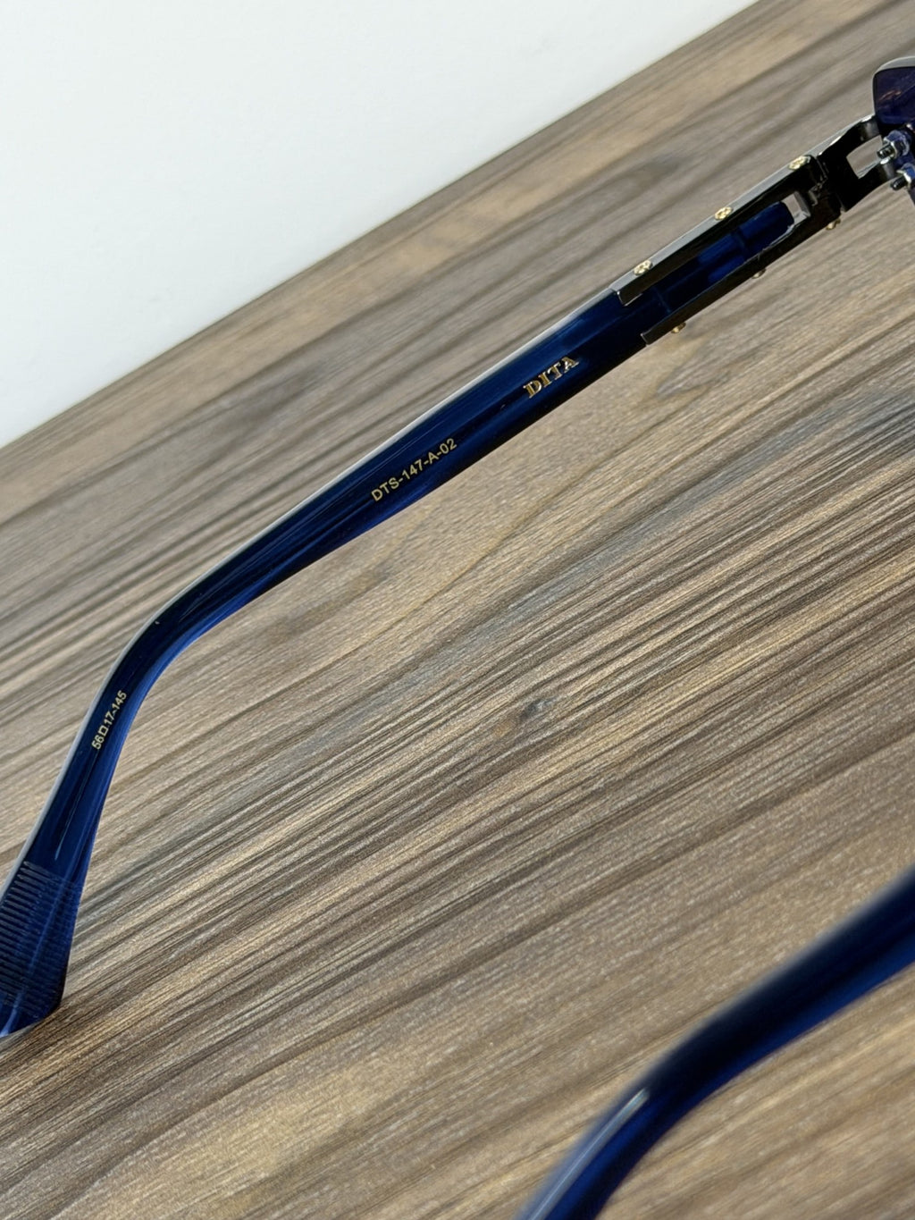 DITA Sunglasses – Blue Gradient