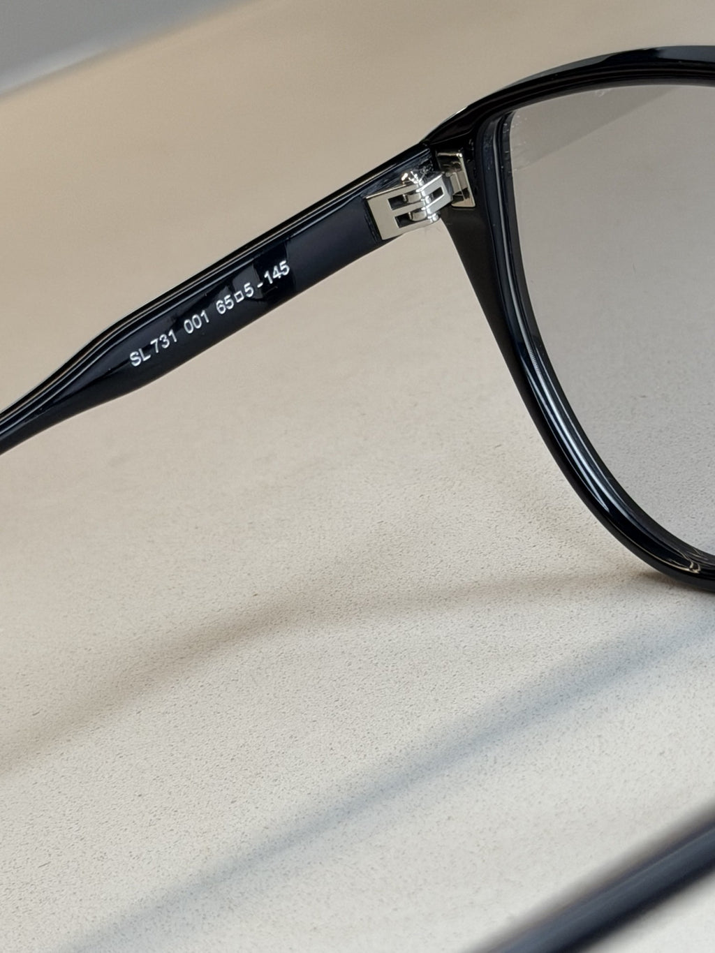 Saint Laurent SL 731 Sunglasses – Black