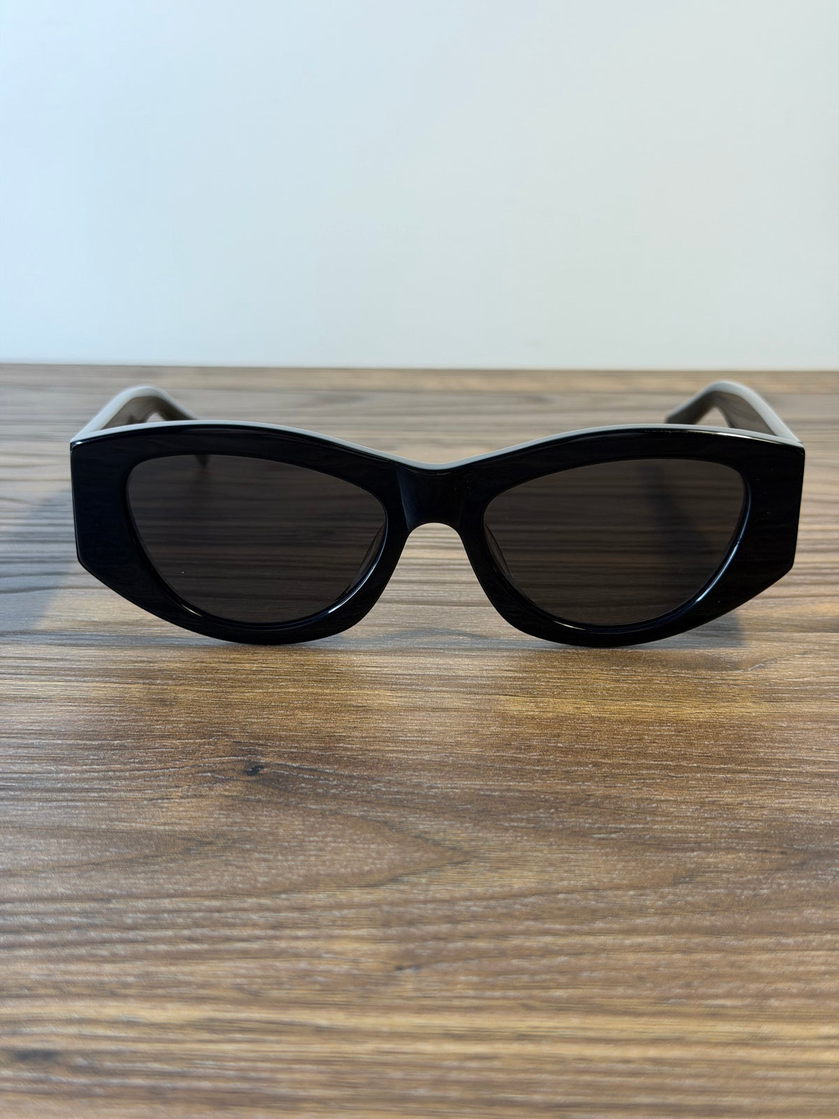 Celine CL40194U Sunglasses – Black / Dark Grey Lenses