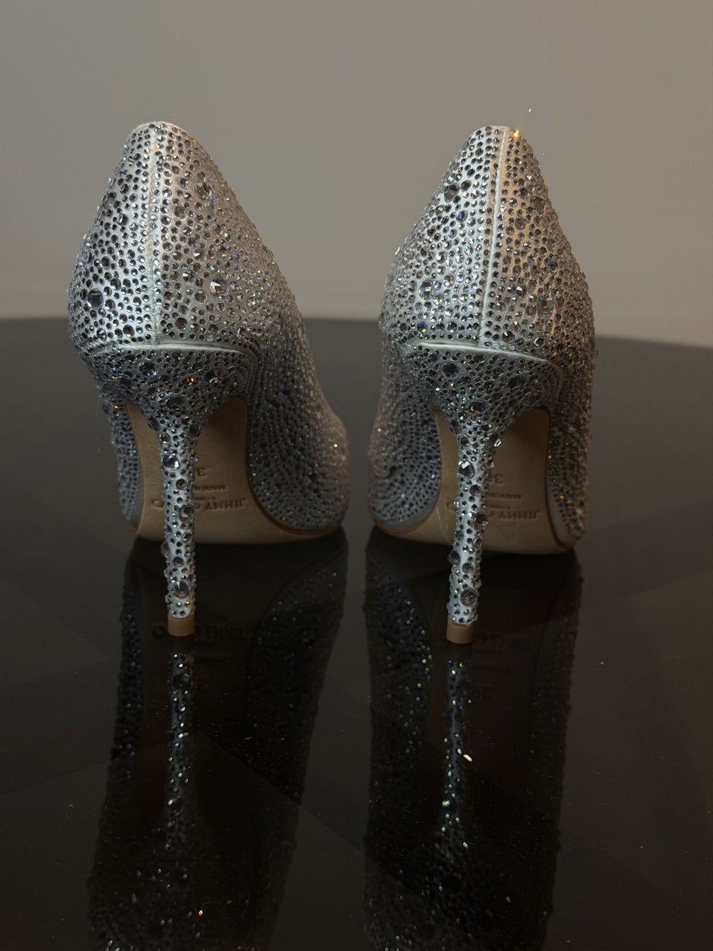 Jimmy Choo Romy Crystal-Embellished Pumps – Silver