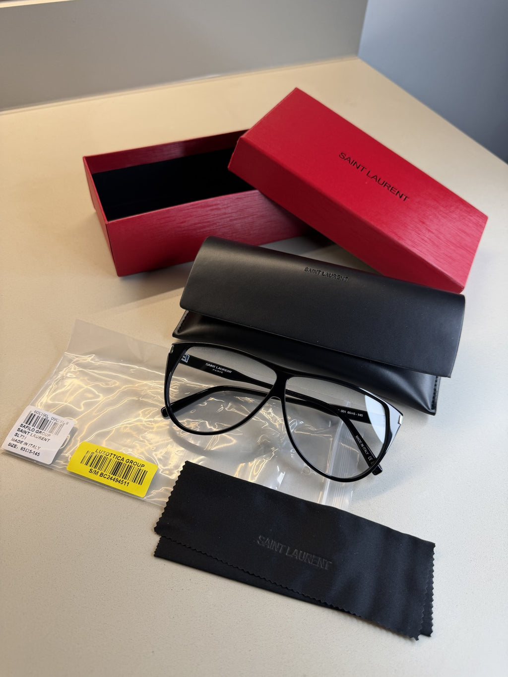 Saint Laurent SL 731 Sunglasses – Black