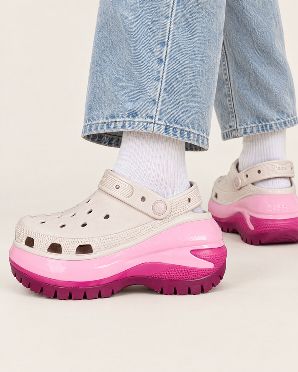 Crocs Mega Crush Clog – Bone / Pink