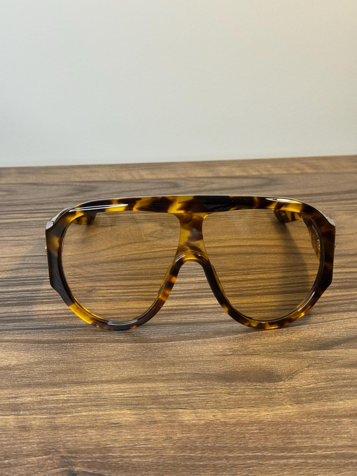 Bottega Veneta BV1345S Aviator Sunglasses – Tortoiseshell Yellow