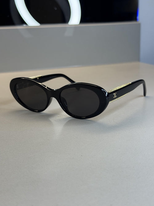 Chanel 5515 Oval Sunglasses – Black / Gold Chain Detail