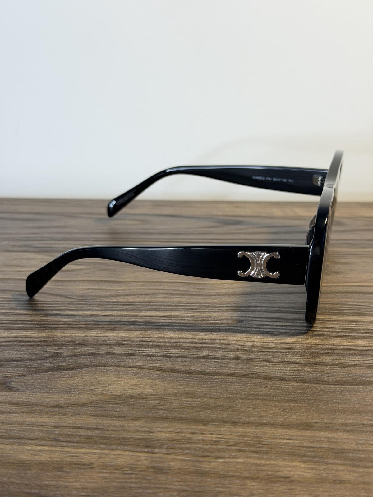 Celine CL40331U Triomphe Sunglasses – Black / Silver Triomphe Logo