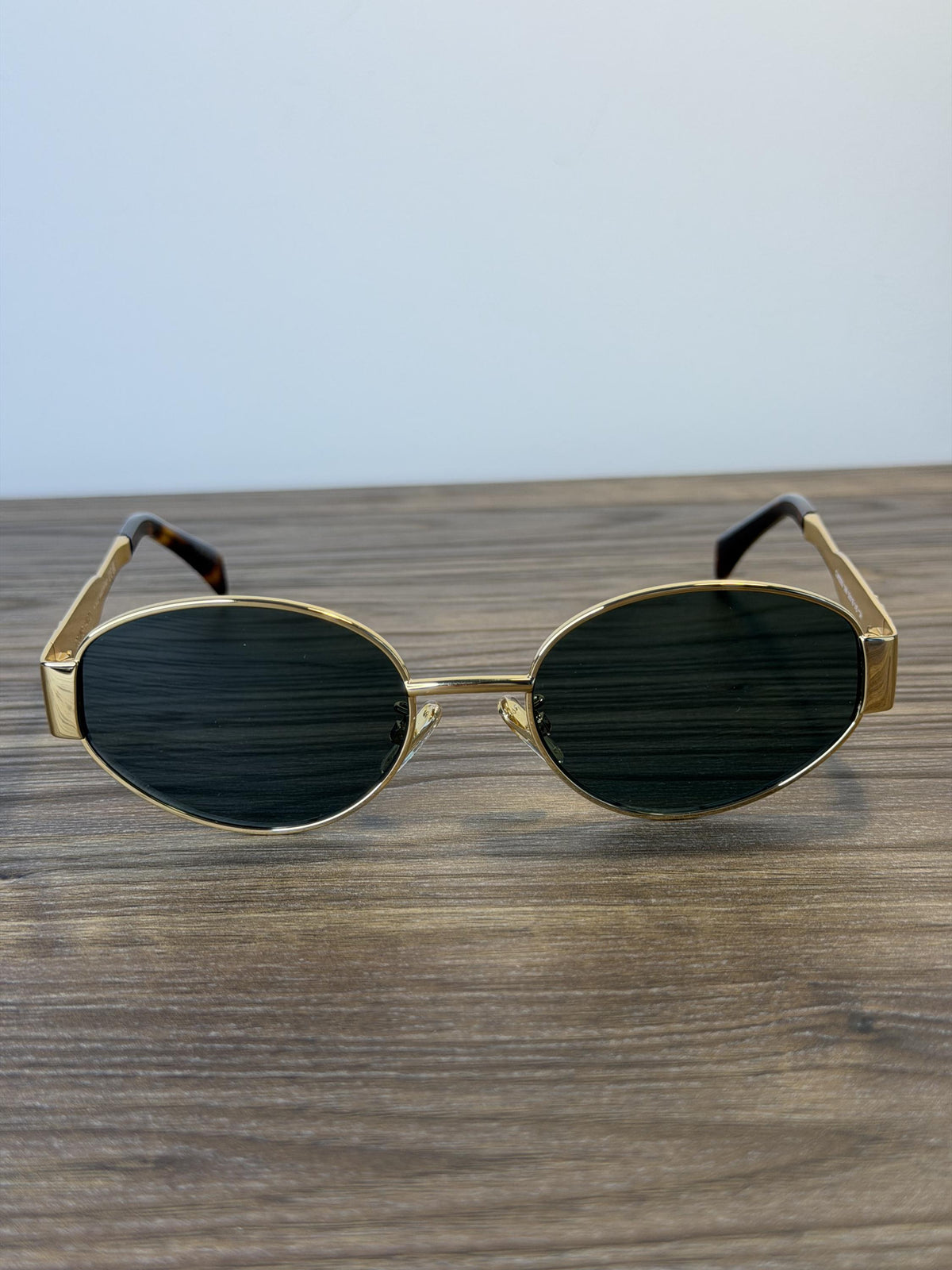 Celine CL40235U Sunglasses – Gold / Green Lens