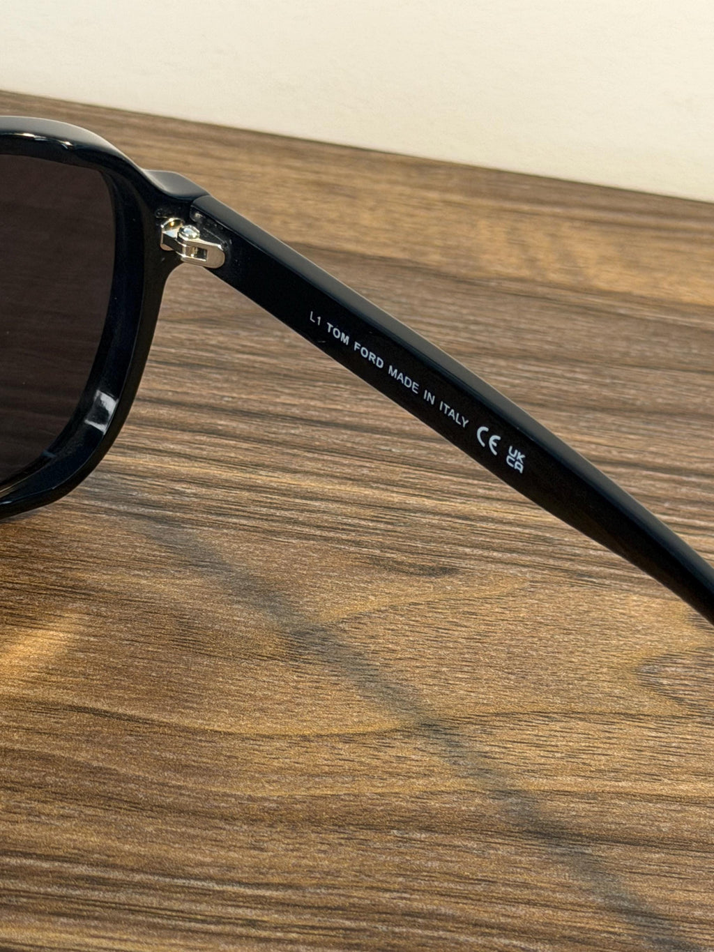 Tom Ford Rosco FT1022 Aviator Sunglasses – Black / Brown