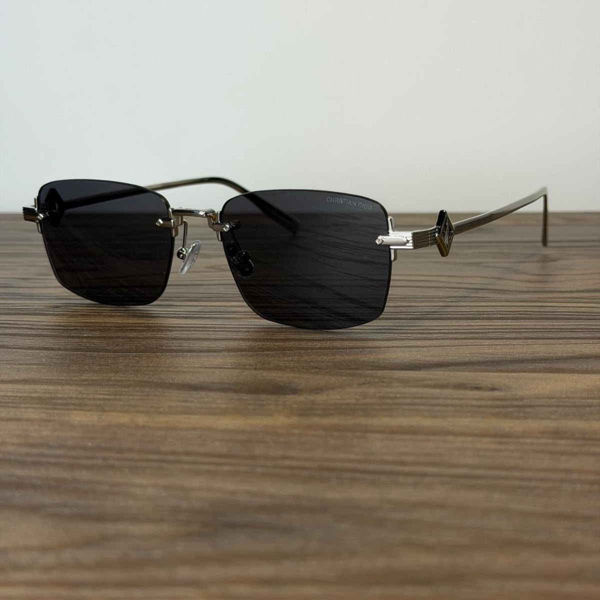 Dior CD Diamond S4U Sunglasses – Silver / Black / Dark Lenses