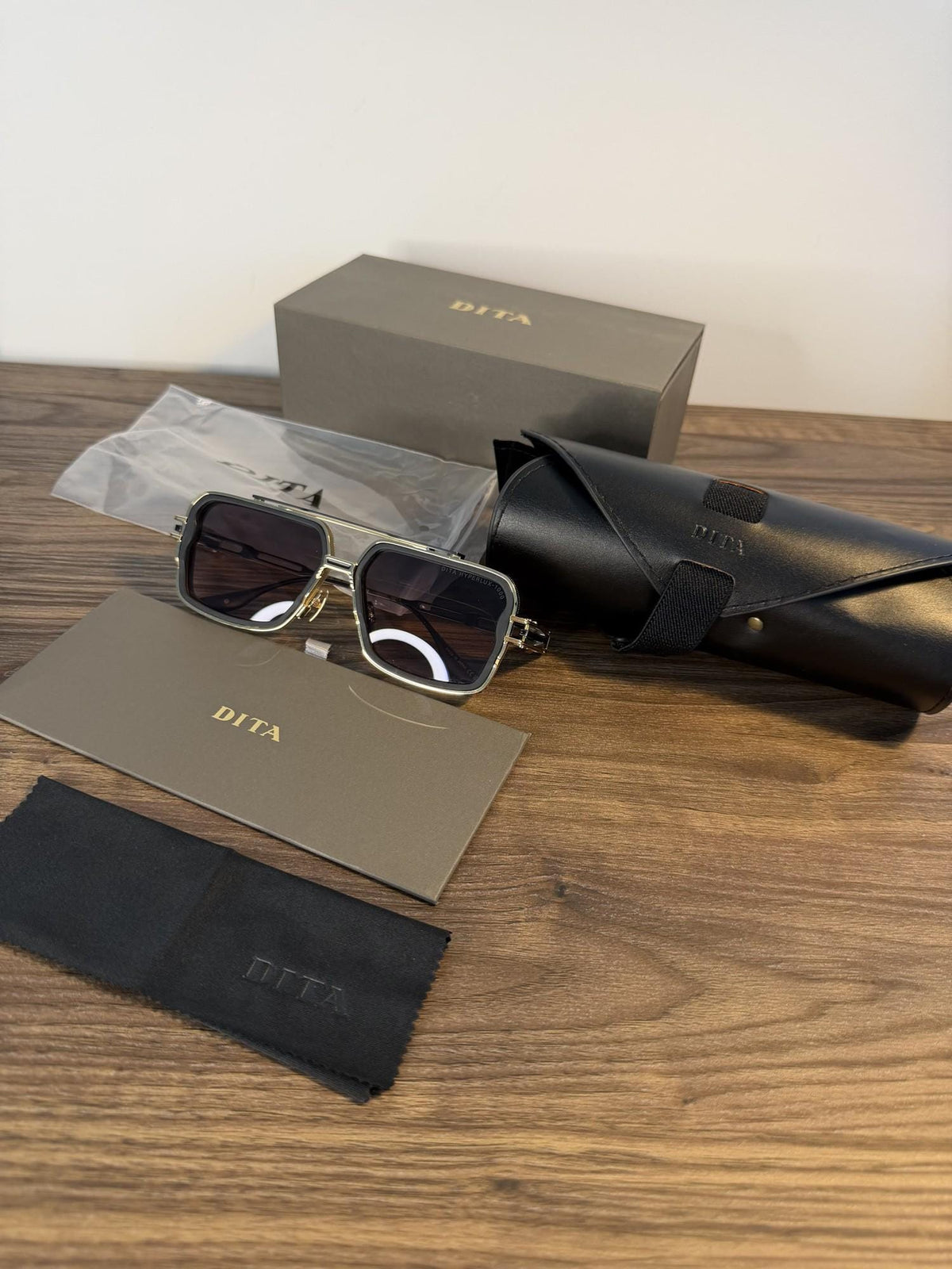 DITA Squared Aviator Hyperlux-1000 DTS470 Sunglasses – Matte Black, Gold Rivets