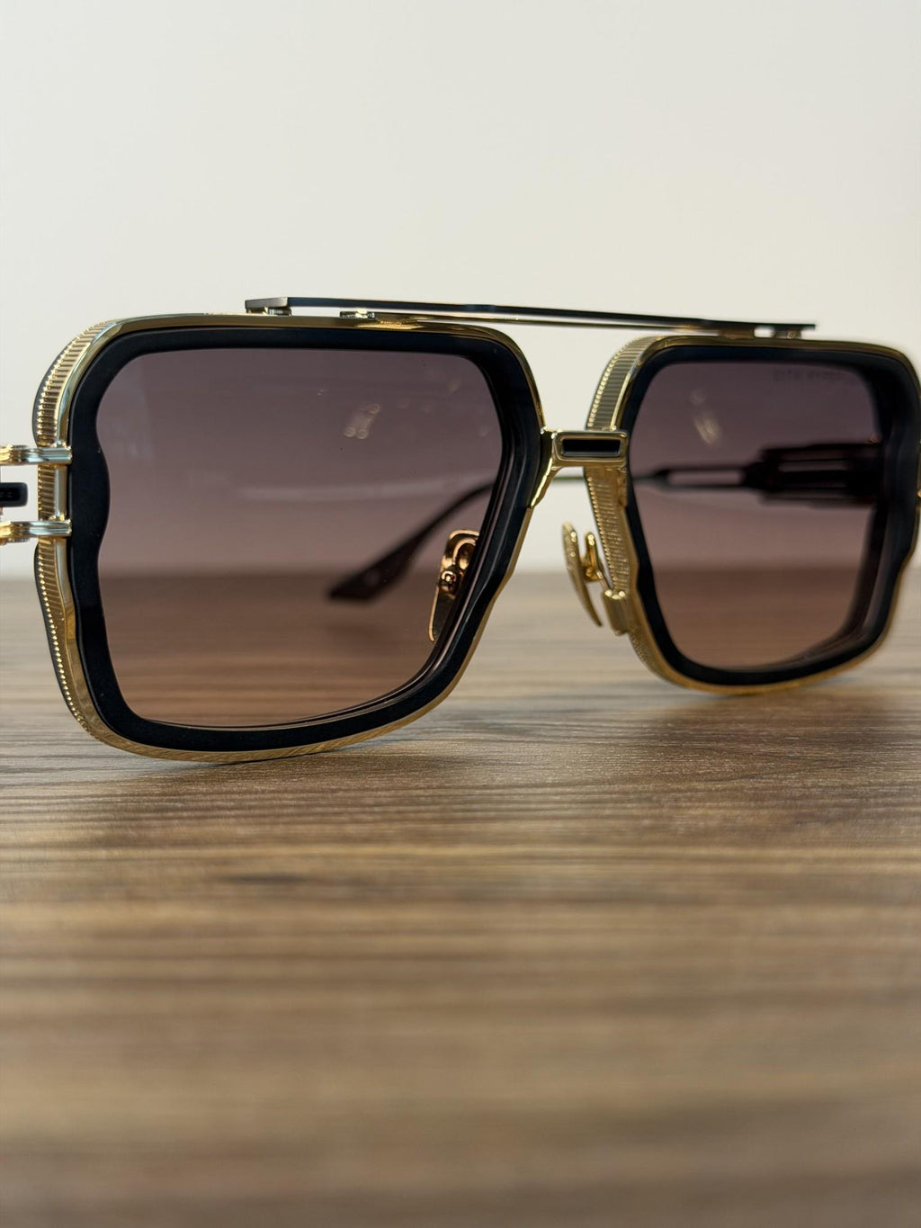 DITA Squared Aviator Hyperlux-1000 DTS470 Sunglasses – Matte Black, Gold Rivets
