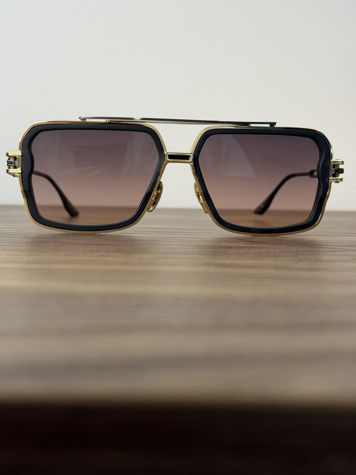 DITA Squared Aviator Hyperlux-1000 DTS470 Sunglasses – Matte Black, Gold Rivets